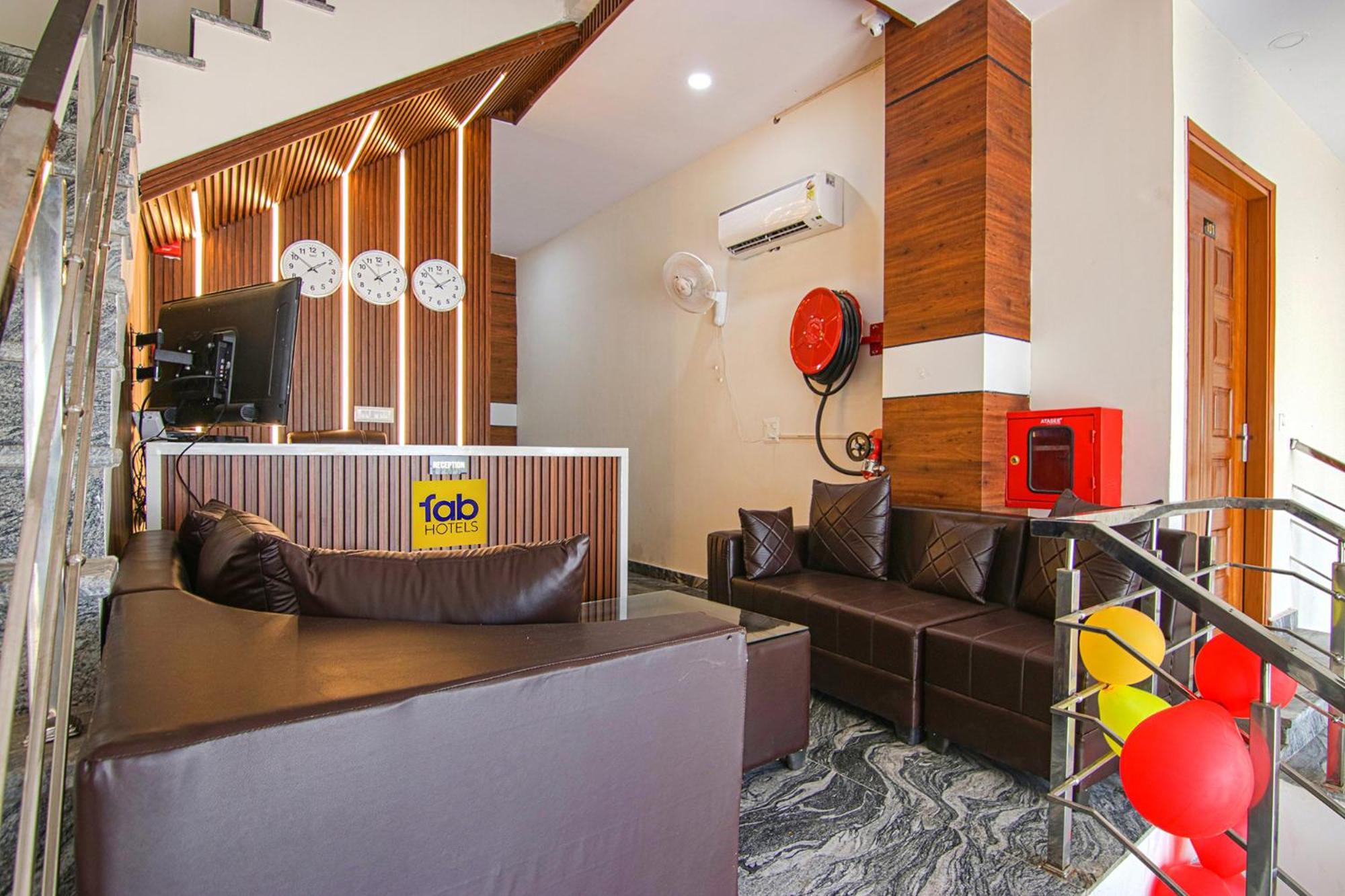 Mohali Fabhotel Hc South Crown מראה חיצוני תמונה